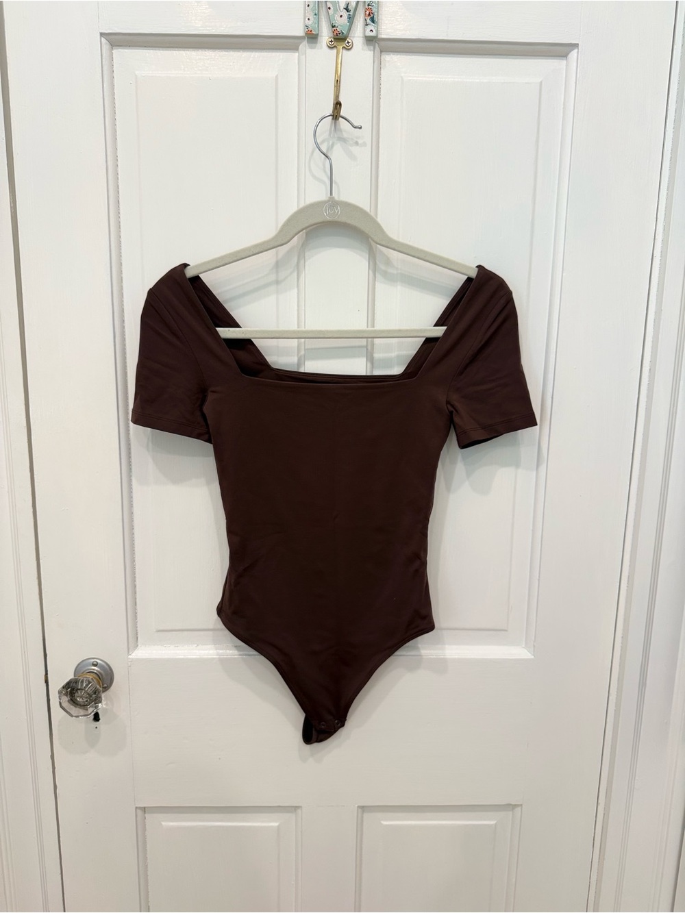 Aritzia Babaton Square Neck Bodysuit